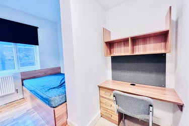 1 bed house, Broad Street, City Centre, Nottingham, NG13AJ - Image 2